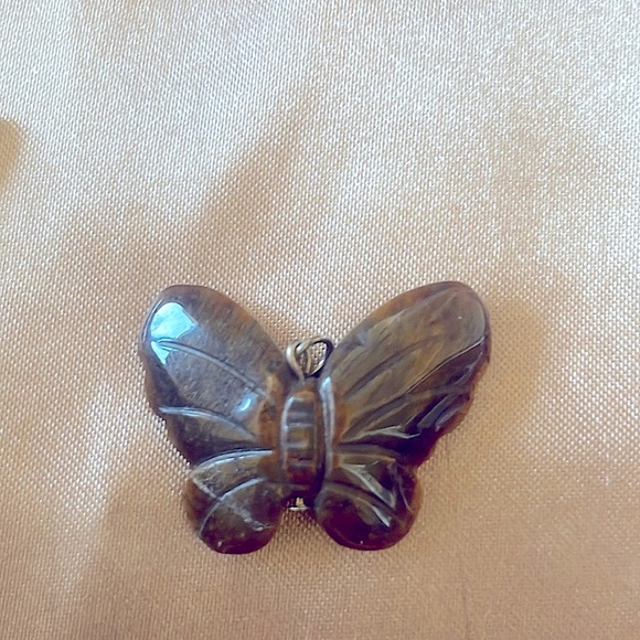 Vintage Butterfly Pendants Gold Filigree with Rhinestones and Carved Tiger’s Eye - Picture 7 of 11